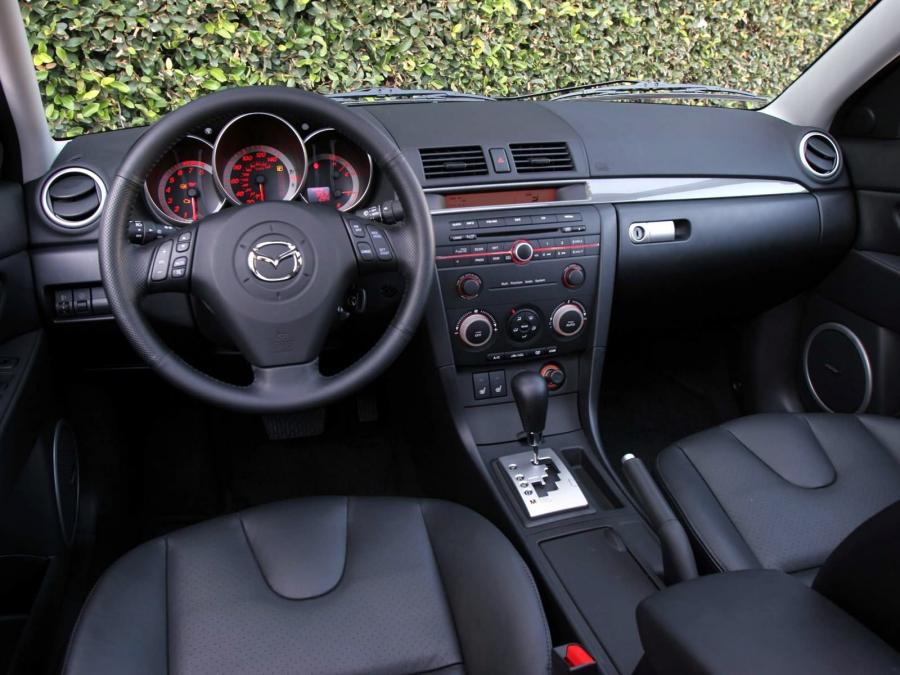  Mazda3 Sedan 2006 года  (фото 8 из 29)